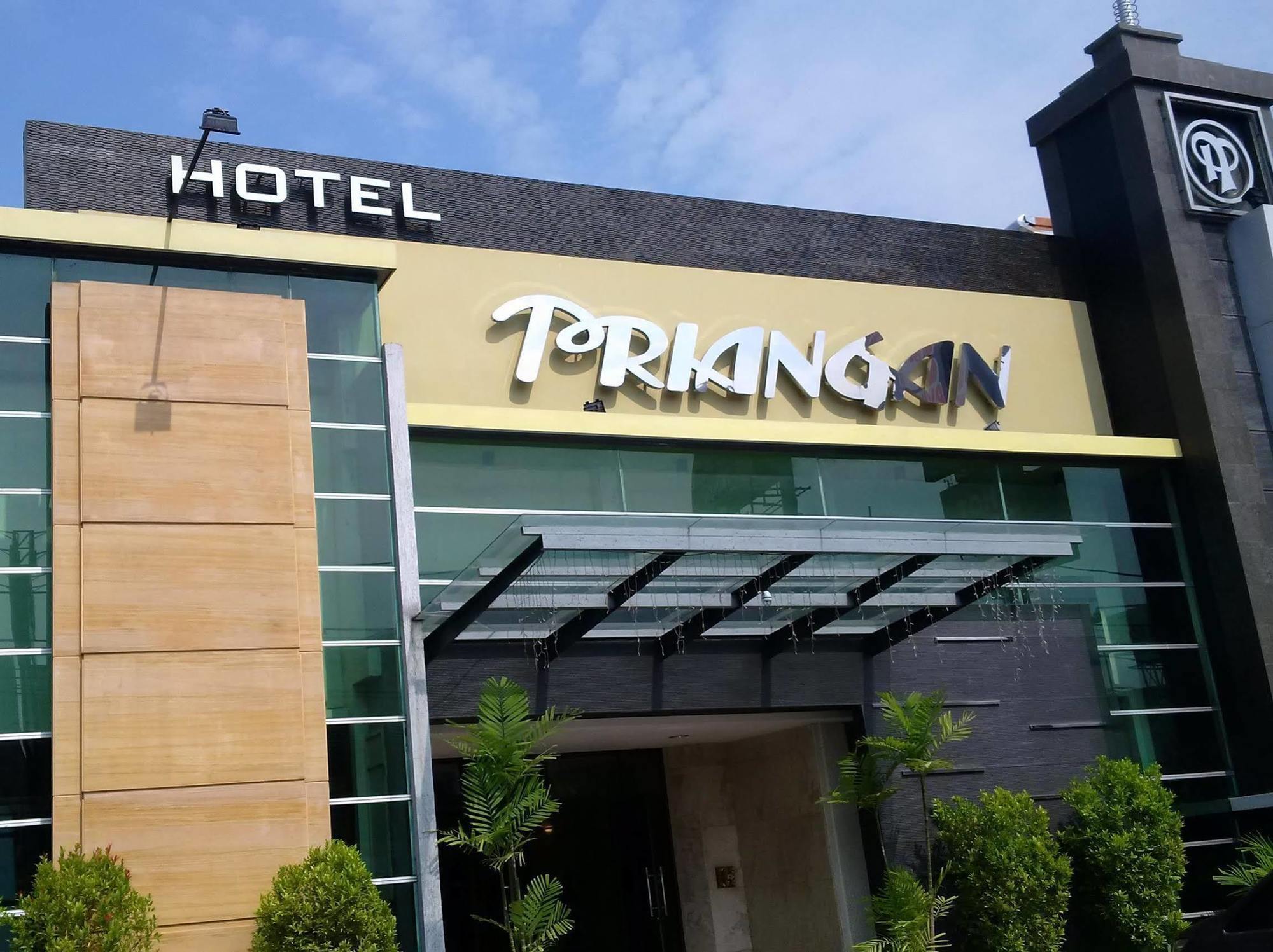 Hotel Priangan Cirebon Luaran gambar